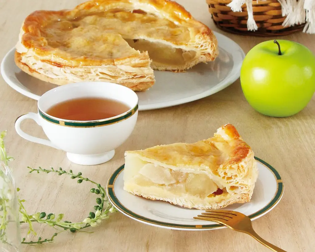 【軽井沢・蓼科・河口湖・京都・飯島】農林水産大臣賞受賞のアップルパイ専門店が贈る、希少な青りんご尽くしの「グラニースミスフェア」開催！ 画像 2