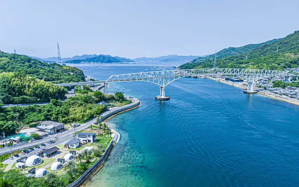 【３周年記念コラボイベント開催】「BYUCCA glamping-ビュッカ-」が3周年。江田島ラー油作り体験や絶品坦々うどん、夜のバータイムなど、Sugos Café とのコラボ企画を実施 画像 3