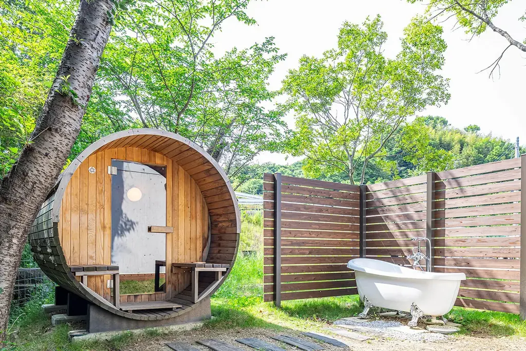 【３周年記念コラボイベント開催】「BYUCCA glamping-ビュッカ-」が3周年。江田島ラー油作り体験や絶品坦々うどん、夜のバータイムなど、Sugos Café とのコラボ企画を実施 画像 9