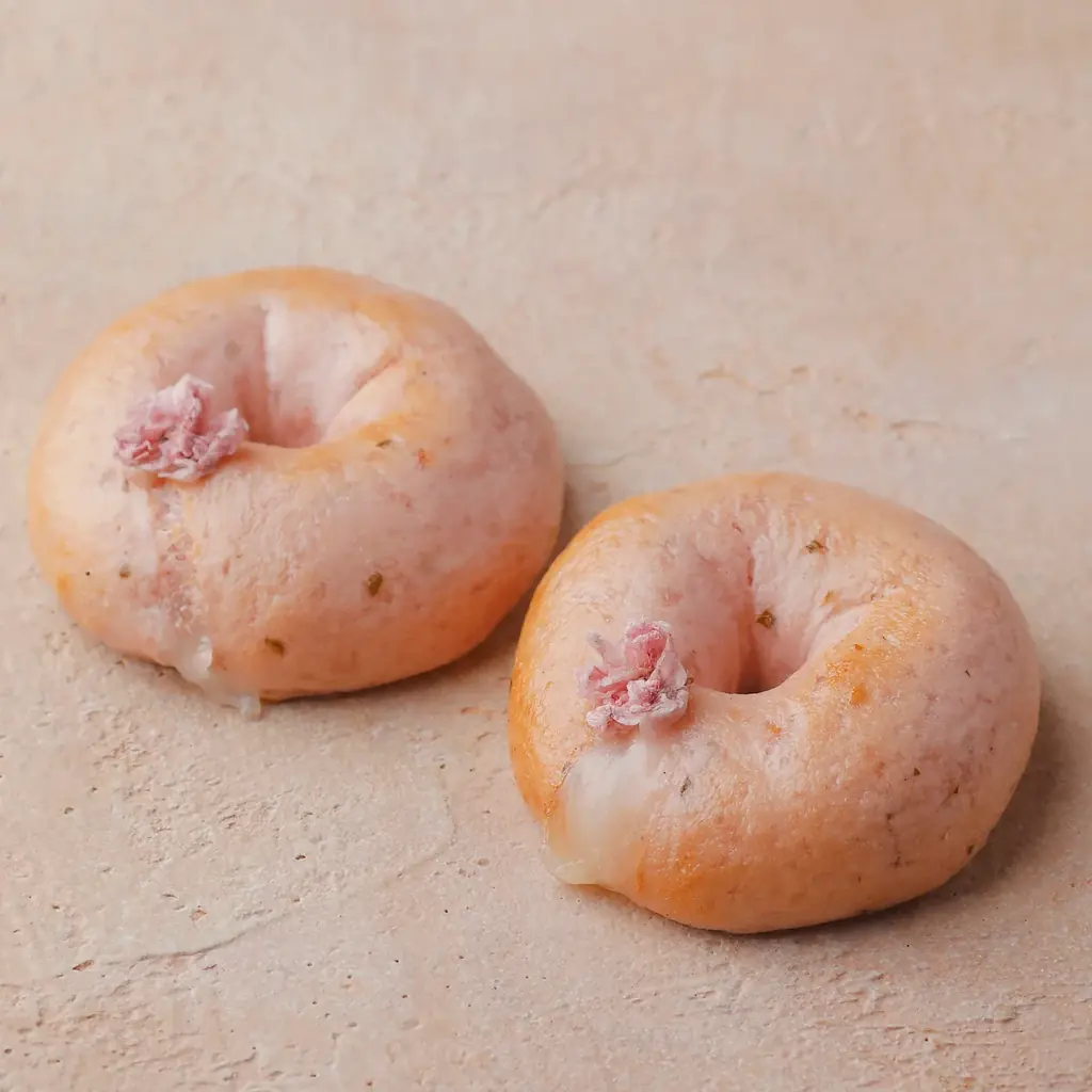 ホテルに咲く枝垂れ桜と桜アフタヌーンティーで春を満喫。 自然派ラグジュアリーリゾート「シックスセンシズ 京都」の 桜プロモーション 画像 6