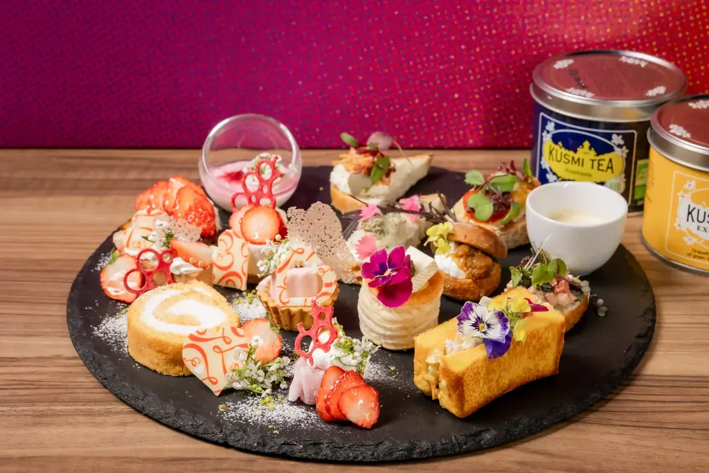 名古屋・ミッドランドスクエア41Fの絶景とともに　桜と春を感じる食材で彩るアフタヌーンティー　春をイメージした「櫻雫パフェ」も登場 画像 1