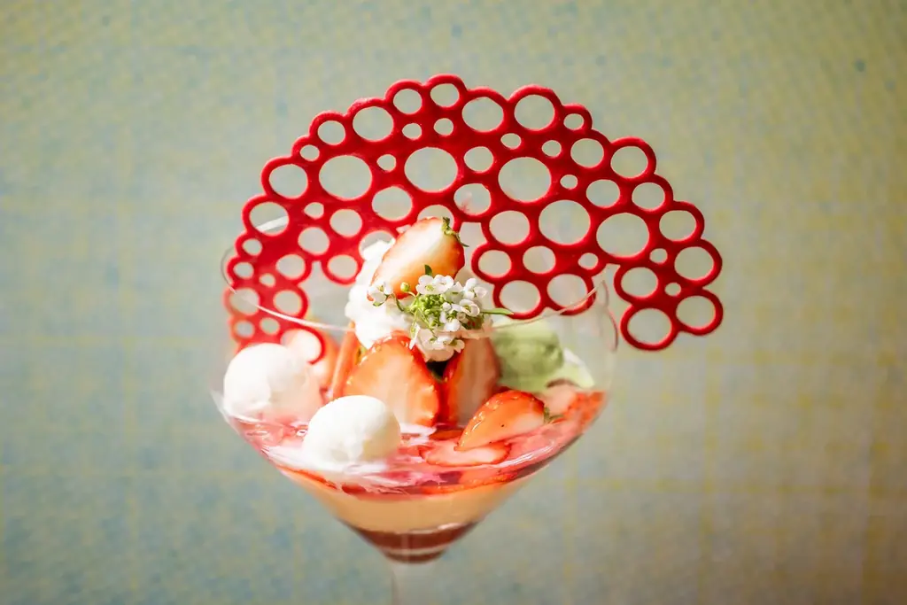 名古屋・ミッドランドスクエア41Fの絶景とともに　桜と春を感じる食材で彩るアフタヌーンティー　春をイメージした「櫻雫パフェ」も登場 画像 4