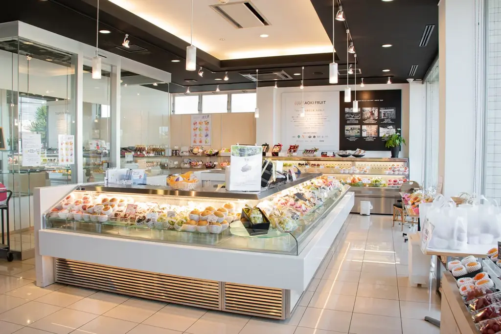 紅白のいちごが花束に！？ホワイトデーの常識を変える　フルーツのプロ厳選の華やかな特別ギフト 画像 11