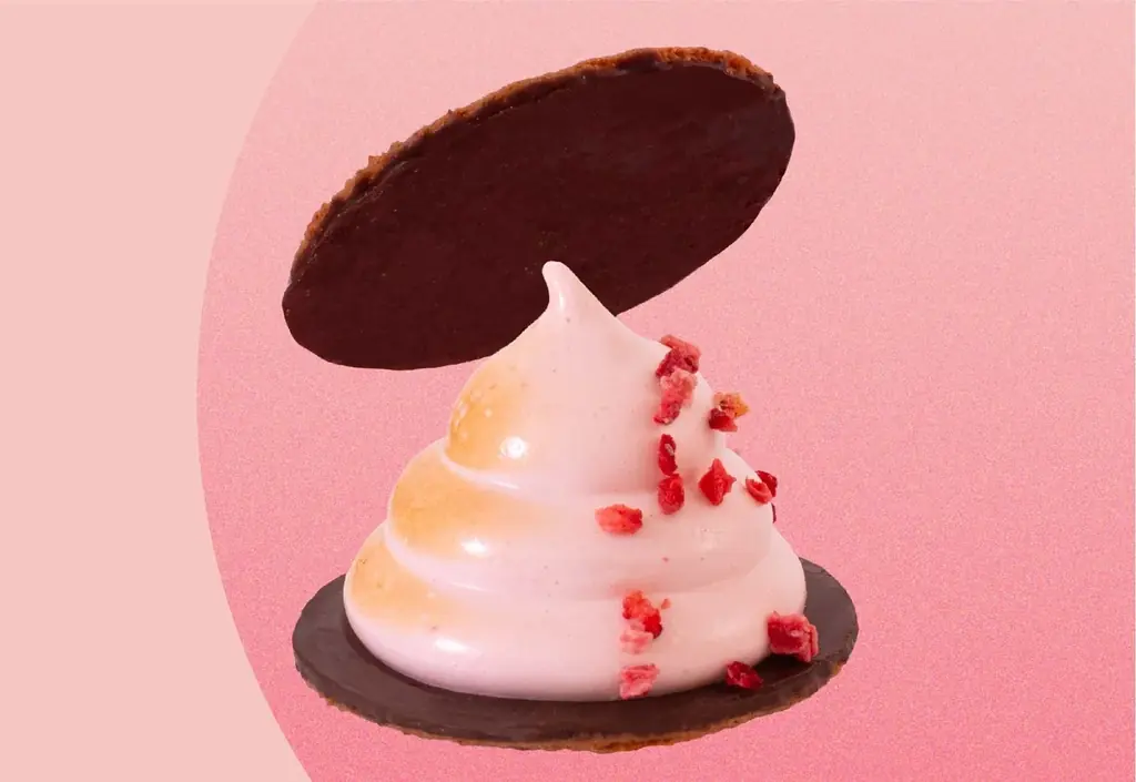 春の訪れを告げるいちご×マシュマロスイーツ『焼マシュマロサンド・ベイクドマロウ ストロベリー』新発売！ 画像 4