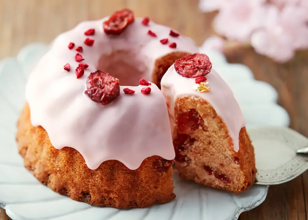 【焼き菓子専門店〈 ビスキュイテリエ ブルトンヌ〉】桜の華やかな香りをとじ込めた焼き菓子たちが登場！ 画像 1