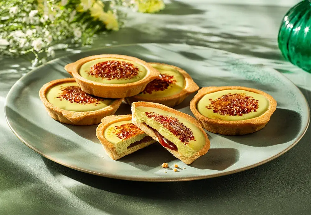 【春夏限定】東京駅で2年連続1位の『ブリュレクリームタルト』から“ピスタチオ味”が新登場！季節味も入った春ギフトも＜ブリュレメリゼ＞ 画像 6