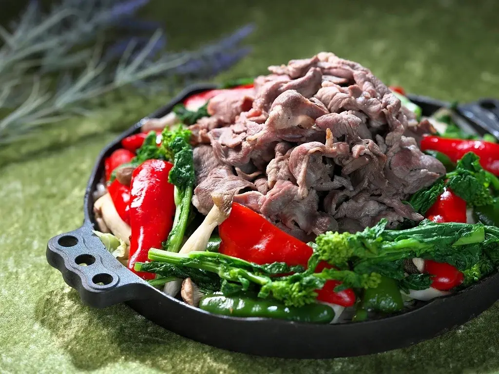 【ANAクラウンプラザホテル成田】北海道料理といちご＆桜のスイーツが楽しめる春らしい華やかなブッフェが2026年3月1日(日)より開催。さらに、『ランチ限定 国産いちご食べ放題』も好評実施中！ 画像 4