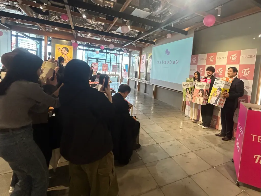 【TEAZEN×TWICE イメージモデル就任イベント レポート】世界初公開CM映像解禁 画像 3