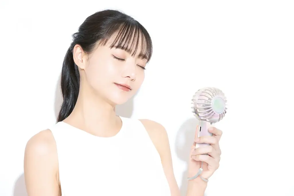 「夏マフラー？」で猛暑対策！手ぶらが嬉しい「首掛けタイプ」で夏フェス＆レジャーを快適に楽しもう！ 画像 7