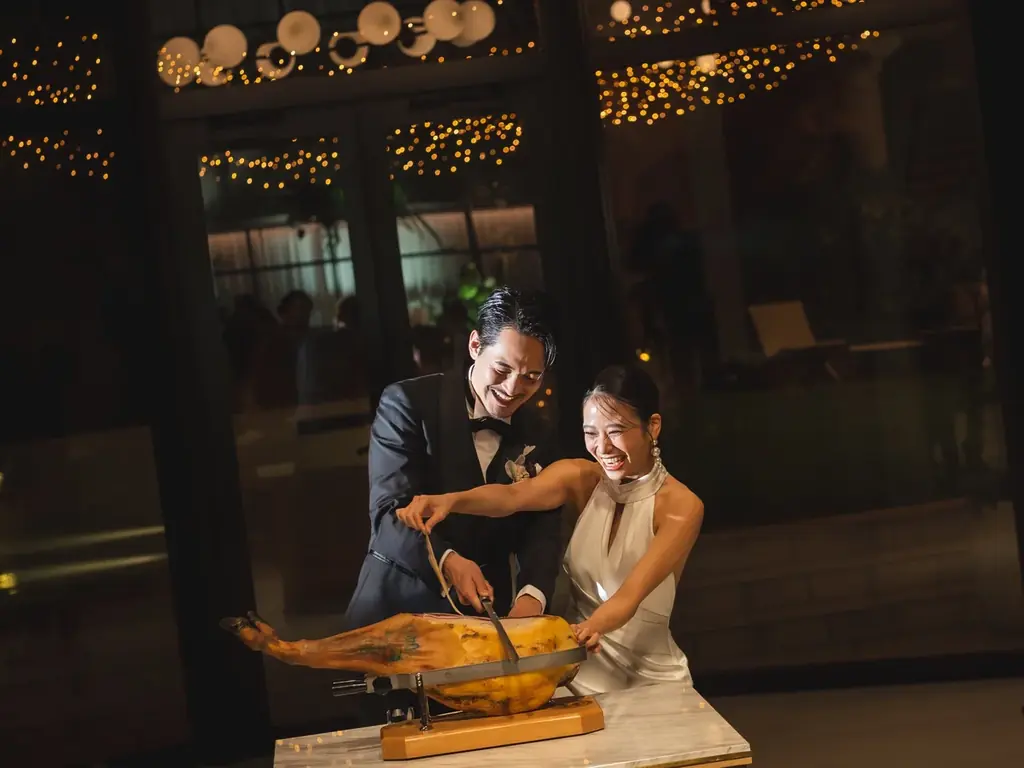 テイクアンドギヴ・ニーズのオートクチュールデザインがプロデュース『さよならプロポーズ via スペイン』参加カップルの結婚式づくりを大公開 画像 5