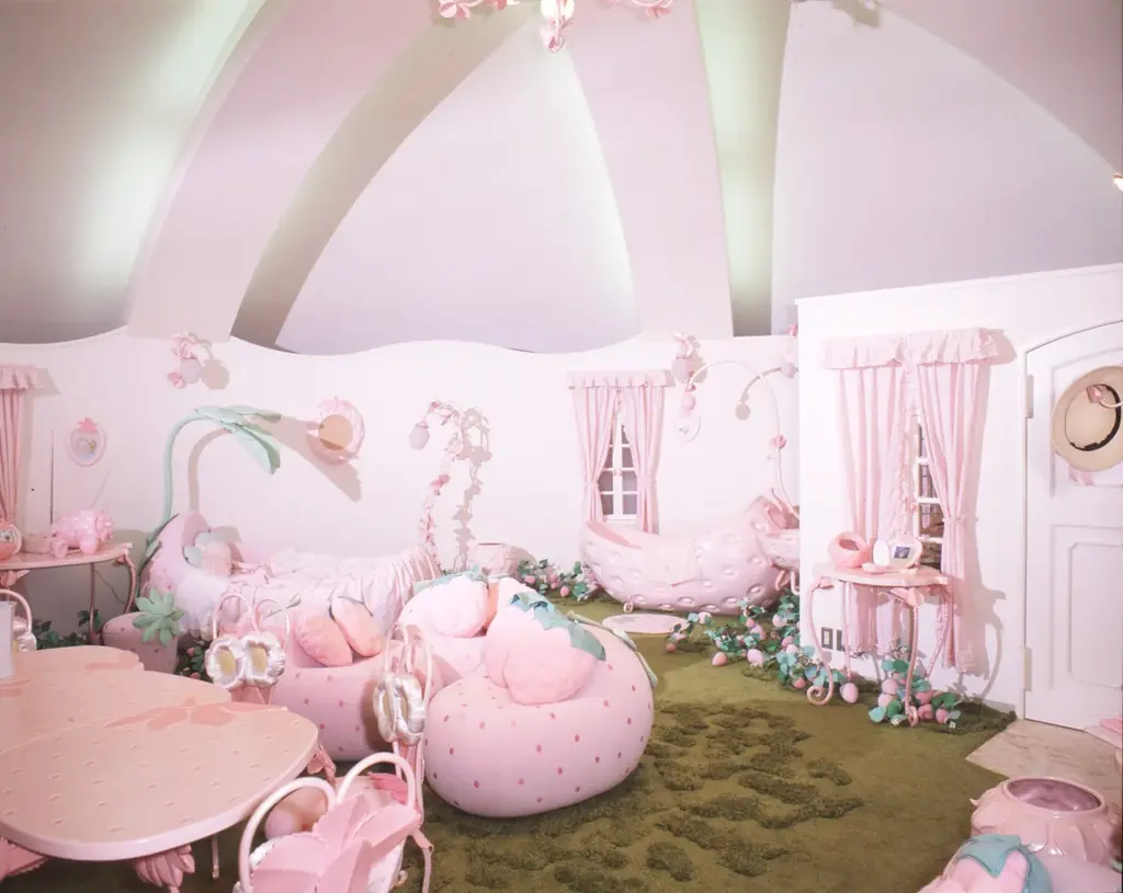 「みんななかよく」を発信、サンリオファン懐かしの空間が登場！「いちごのお家」が3月6日(金)より期間限定オープン 画像 12