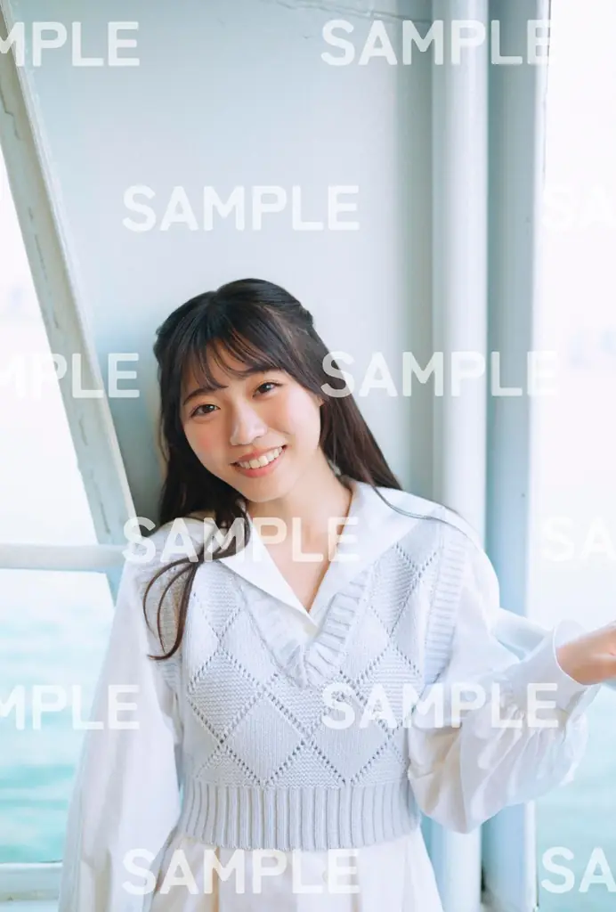 僕が見たかった青空・金澤亜美1st写真集「プロローグ」が発売前重版決定！ 重版を記念したイベントも3／28（土）に実施!! 画像 2