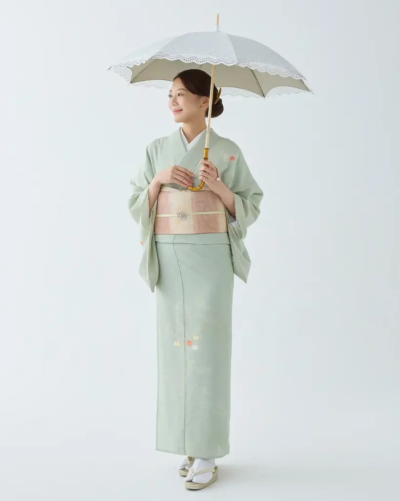 【2026年新作アイテム】トンボ洋傘前原光榮商店がメイドインジャパンにこだわった新作日傘を3月2日に発売。フェア期間中35,000円以上のご注文でオリジナル扇子をプレゼント。 画像 10