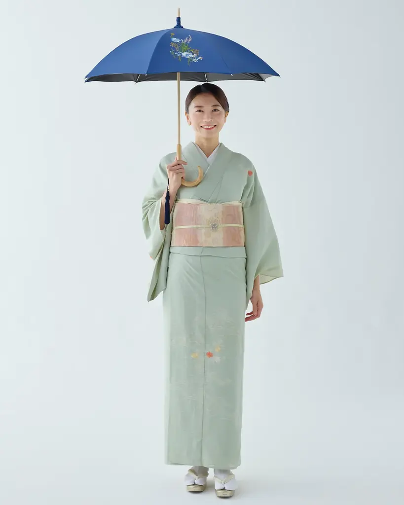 【2026年新作アイテム】トンボ洋傘前原光榮商店がメイドインジャパンにこだわった新作日傘を3月2日に発売。フェア期間中35,000円以上のご注文でオリジナル扇子をプレゼント。 画像 21