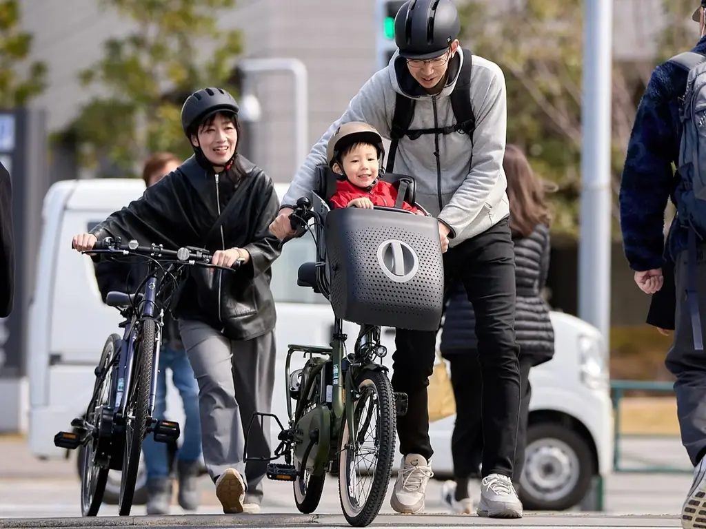 【江東区後援】0〜2歳児家庭向け「親子交通安全フェスタ」を豊洲で開催　警察署・図書館・メーカーが連携し、自転車送迎デビューを応援 画像 14