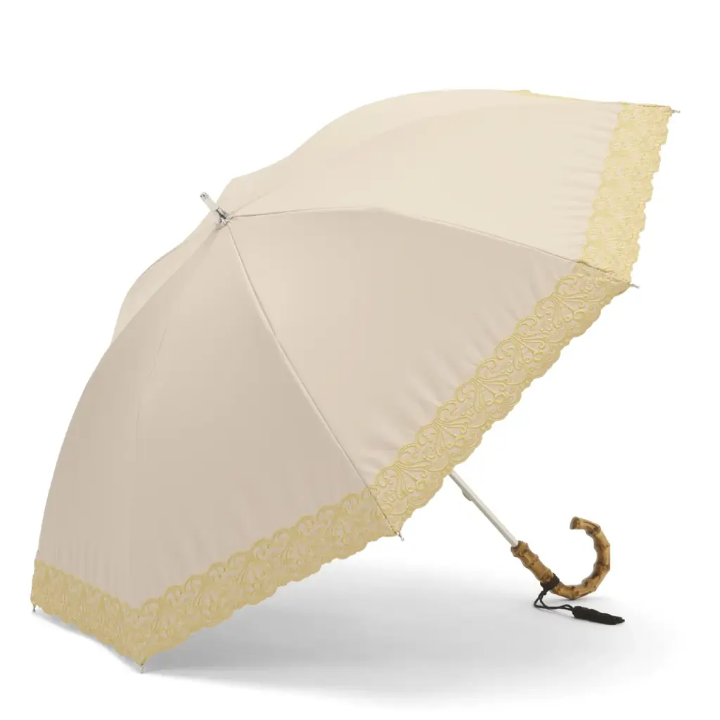 【2026年新作アイテム】トンボ洋傘前原光榮商店が東レサマーシールドに高級刺繍を施した全天候型（オールウェザー）の晴雨兼用・一級遮光傘を3月2日に発売。携えるだけで夏の装いをクラスアップします。 画像 12