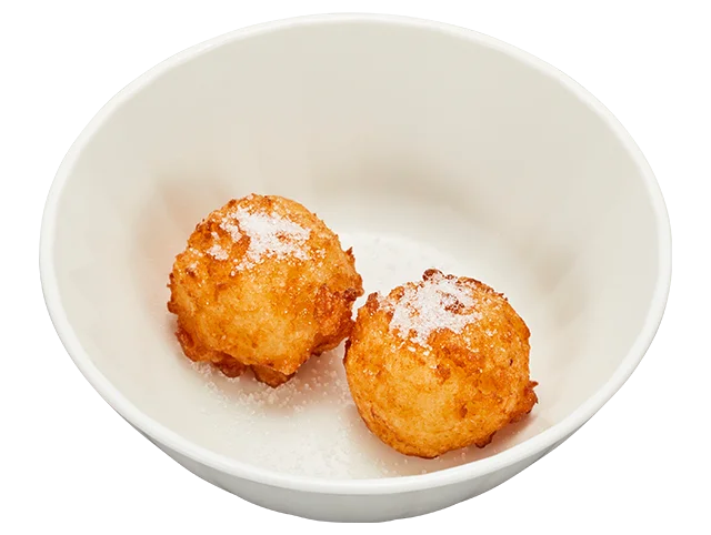 これはドーナツなのか、メロンパンなのか。“ドーナッてるの!?”と話題の新感覚１１０円スイーツ、「寿司屋のシャリスイーツ」の『かっぱのシャリドーナツ』に新フレーバー「メロンパン味」が登場！ 画像 2