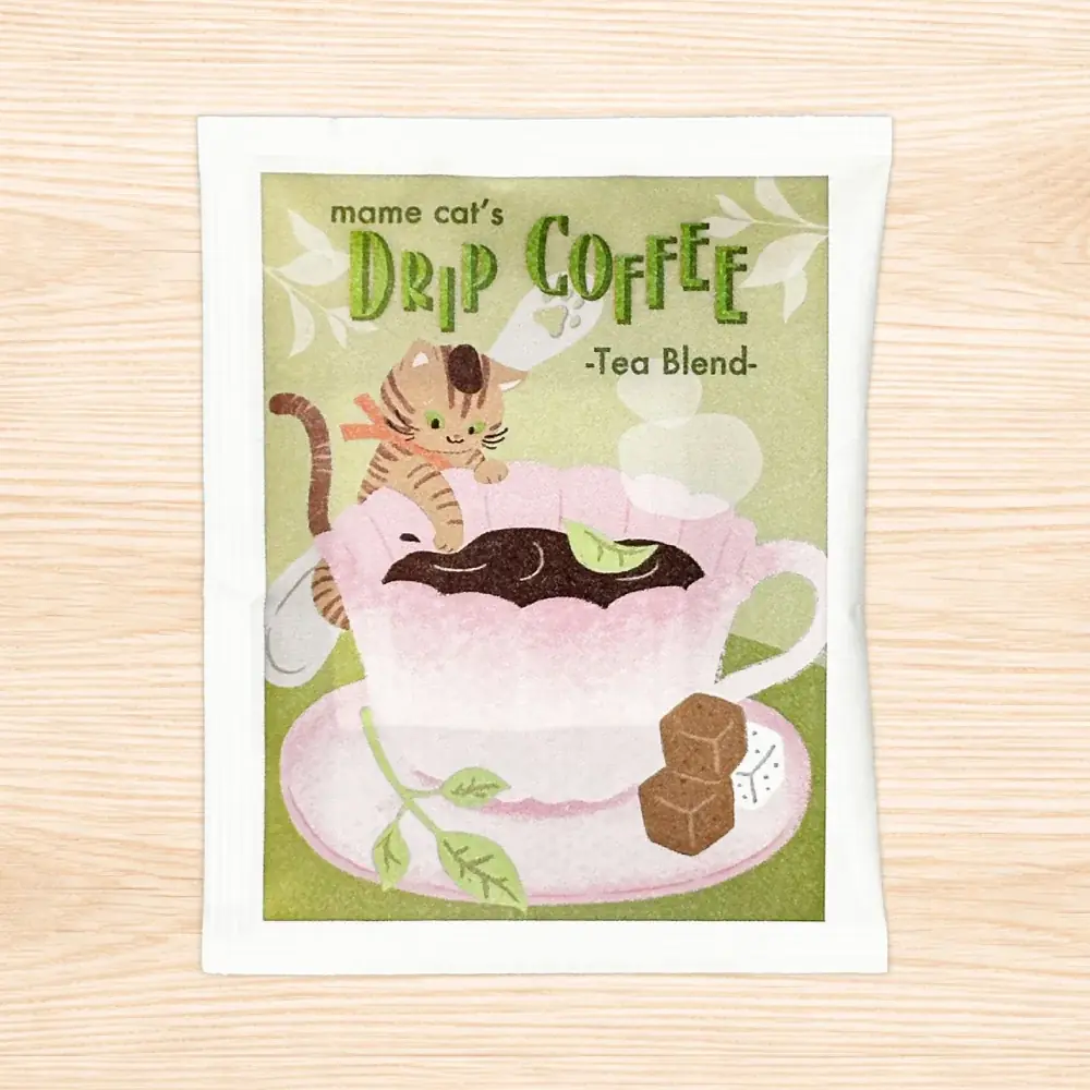 【新商品】カップに住みつくコーヒー好きの猫を描いた『mame cat’s ドリップコーヒー』を郵便局限定で販売開始します 画像 4