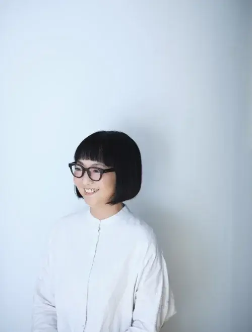 スタイリスト石井佳苗さん×ロイズ・アンティークス。ダッチヴィンテージ家具のミックススタイリング展『INTERSECTION – Dutch Modernism Edit -』 画像 8