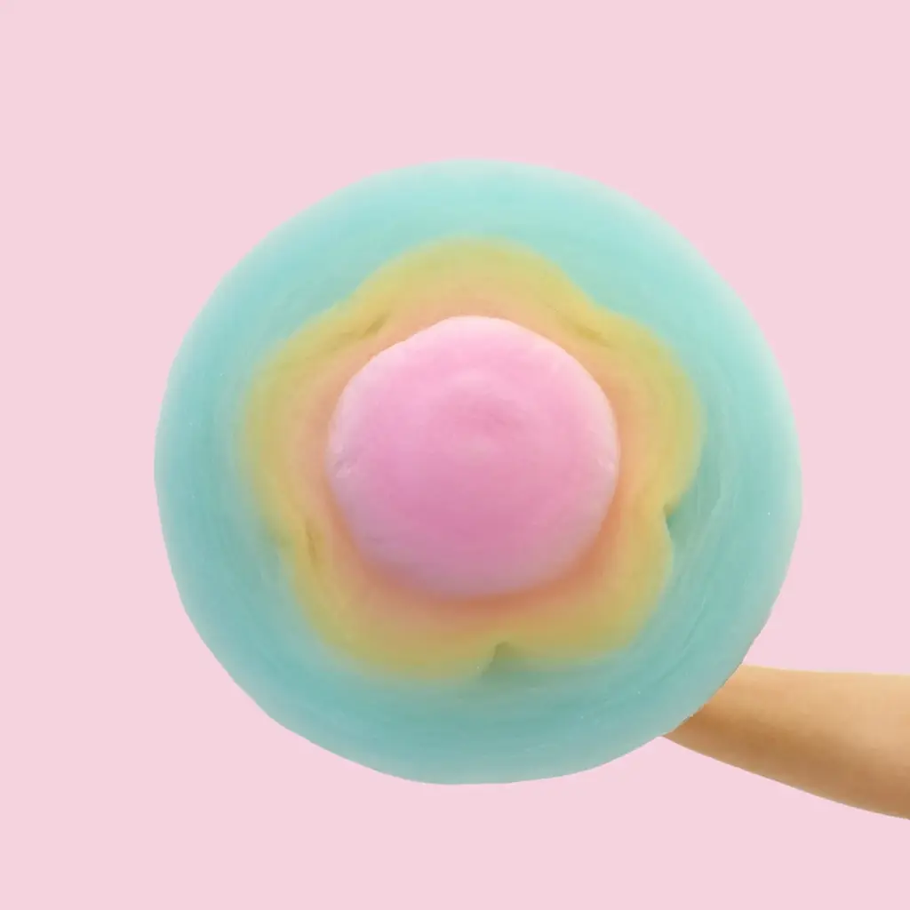 【愛知県長久手市初】ふわふわのわたあめが食べられるエンタメ自販機がイオンモール長久手に登場！ 画像 2