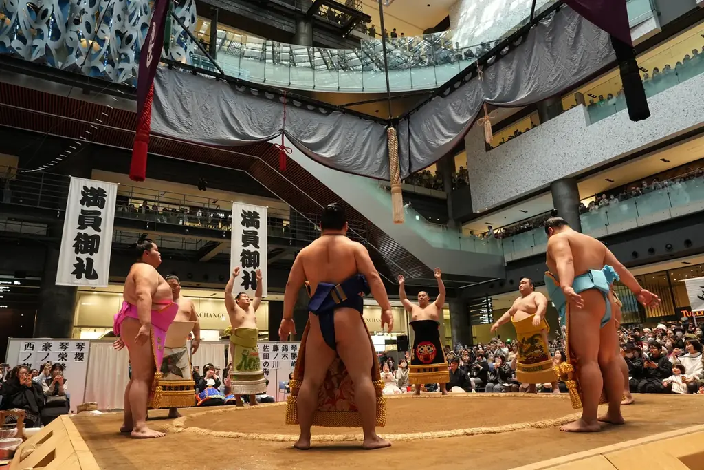 過去最高の当選倍率約64倍！年々人気が高まる都市型相撲イベント「春がキタ！うめきた場所 in グランフロント大阪2026」を開催！　　約4,000名が集い、相撲の迫力を間近で体感！ 画像 5