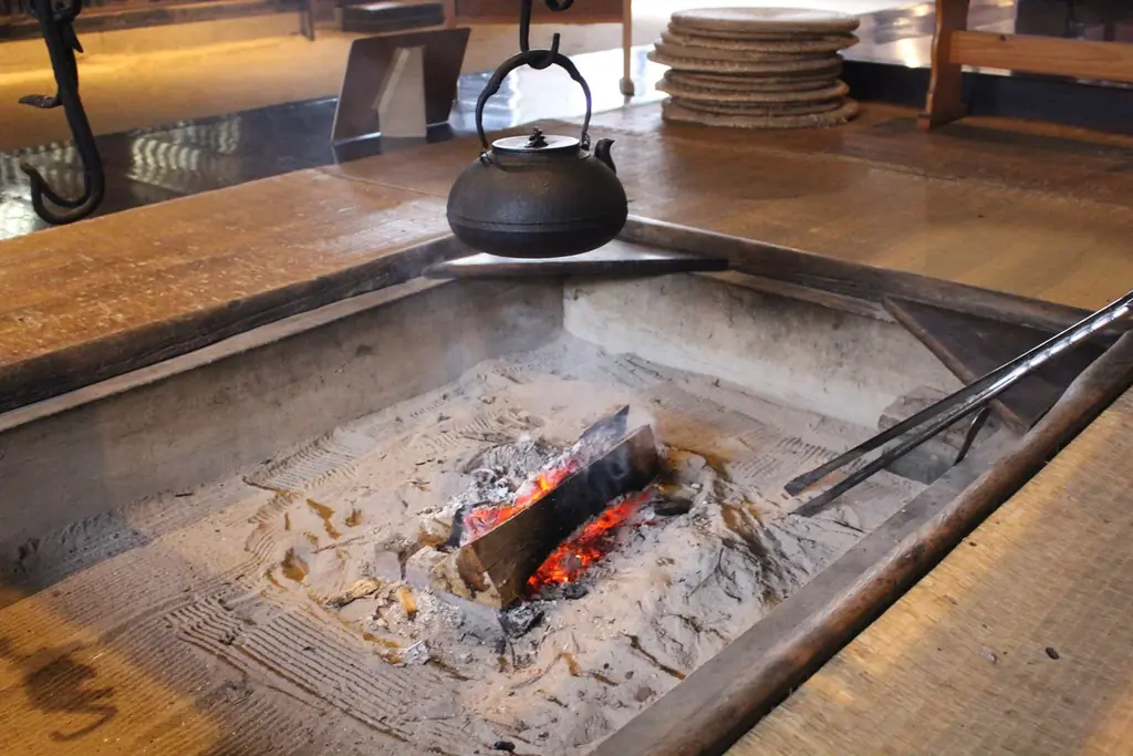 【新潟・関川村】雪深い冬の重要文化財で「第2回 日本の伝統文化を味わう会」を開催。偶然の縁とプロの技が交差した、濃密な茶席体験 画像 6