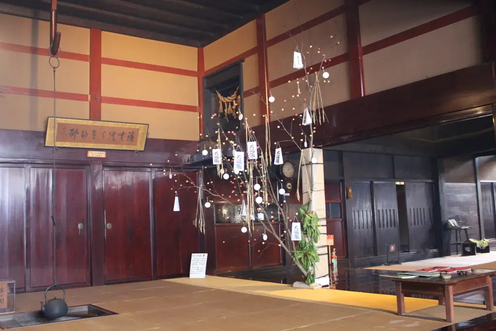 【新潟・関川村】雪深い冬の重要文化財で「第2回 日本の伝統文化を味わう会」を開催。偶然の縁とプロの技が交差した、濃密な茶席体験 画像 7