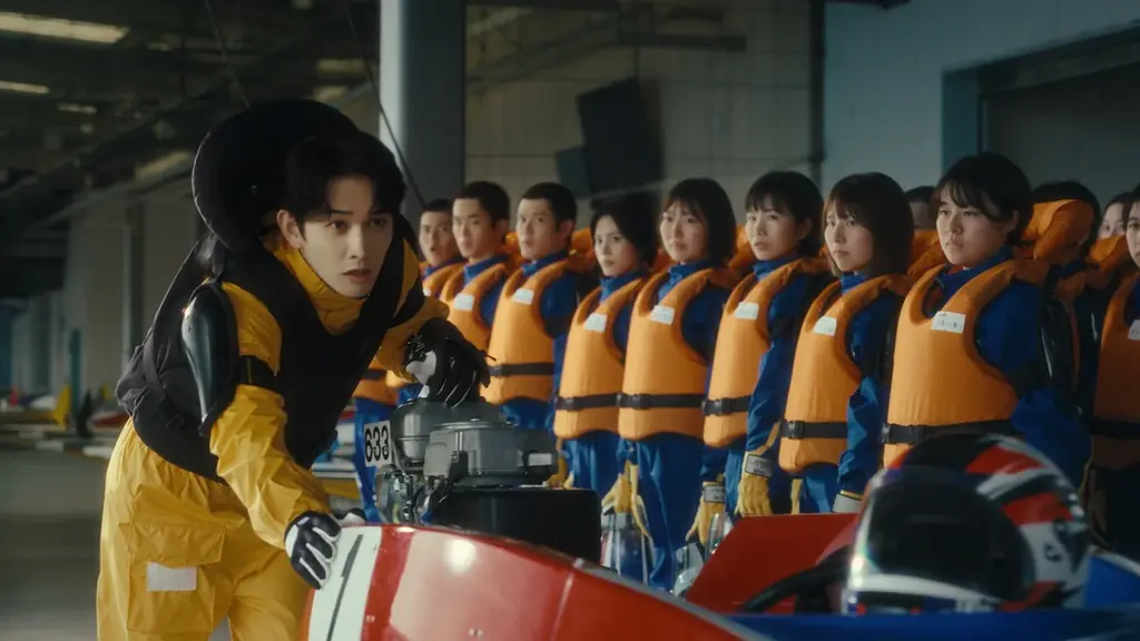 新米教官”マチダ”が見せた手本は、まさかの・・・？ ボートレース2026年CMシリーズ『ゼロからプロへ マチダ教官物語』 第3話「マチダ教官の見本」篇 画像 4