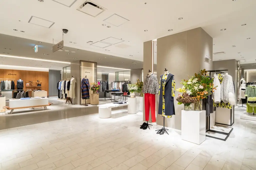 伊勢丹新宿店に「働く女性に寄り添う」パターンオーダースーツが登場──＜KASHIYAMA PREMIUM／カシヤマプレミアム＞を3月4日(水)より本館3階で常設およびプロモーション展開 画像 2