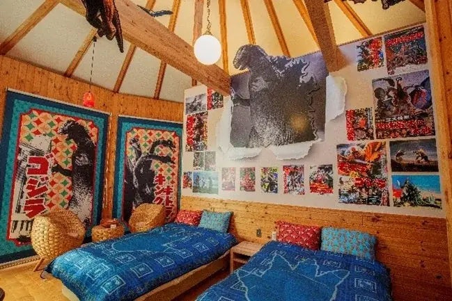 大迫力のゴジラに向かって“ふたりで”絆ジップライン！「春のペアジップライン 〜ゴジラを監視！記録写真をUPせよ！～」 画像 12