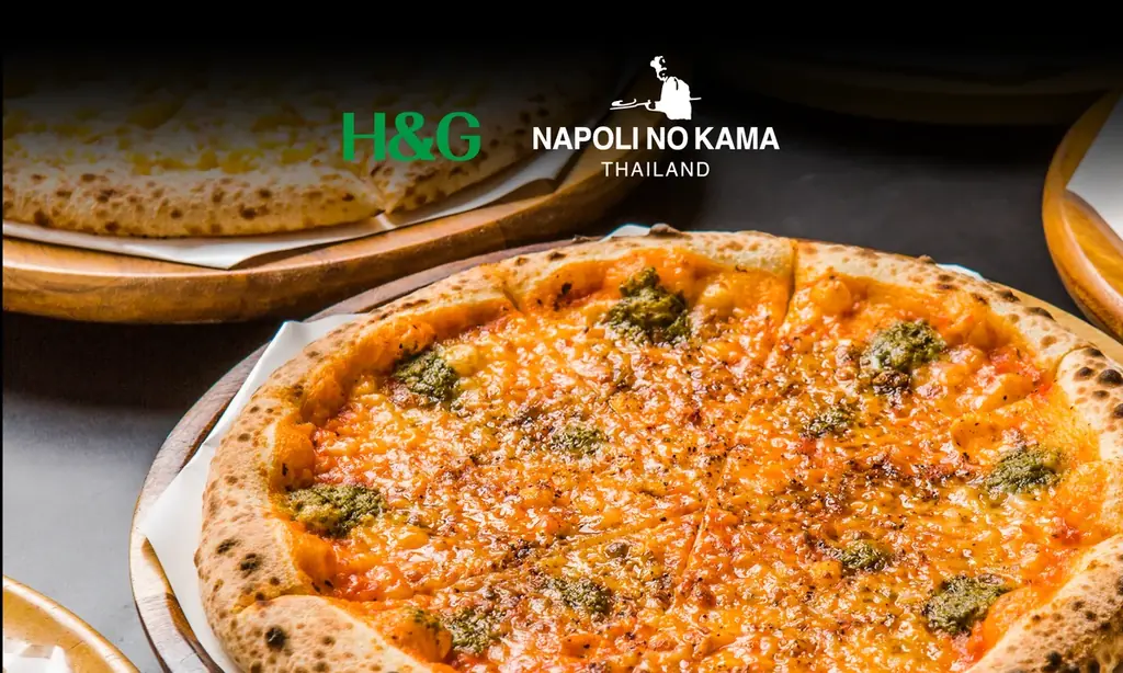 バンコク・トンローに誕生、ナポリの窯5号店