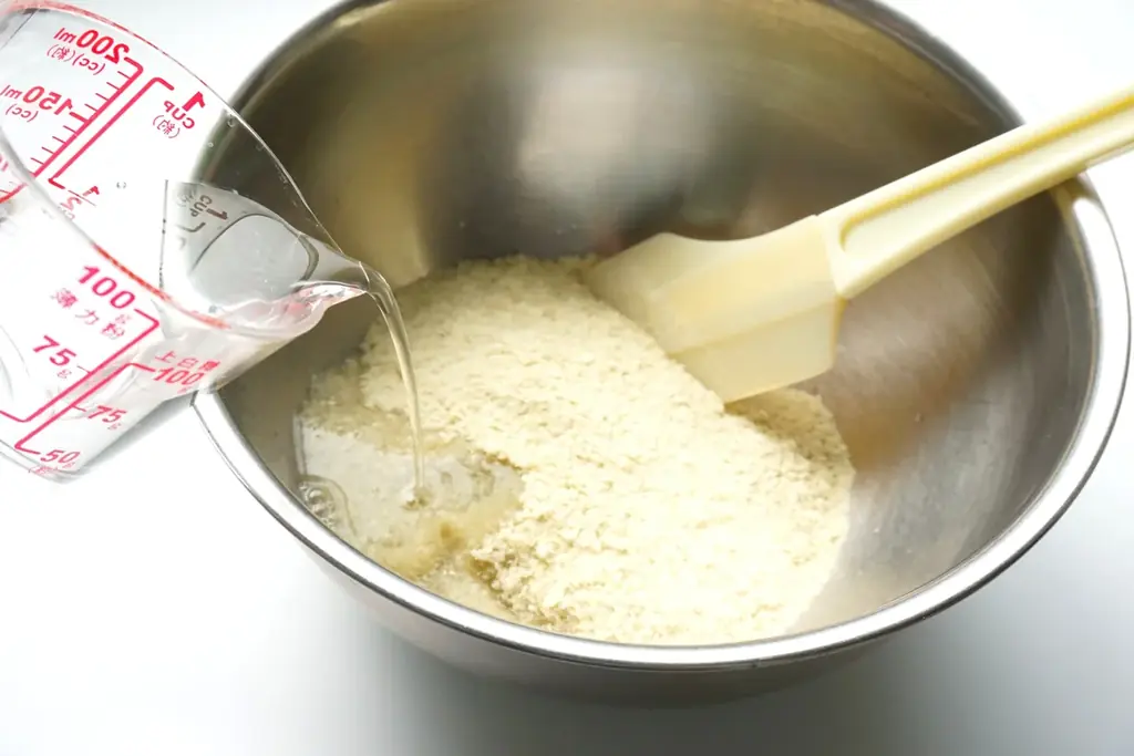 【タイパの極み】蒸し・皮剥き・裏ごし不要！水を混ぜるだけでさつまいもマッシュが完成。創業100余年の玉三が「さつまいもマッシュ」を ３月１日新発売 画像 2