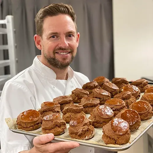 連日完売予告。英国おやつが飛ぶように売れる一週間。今年は一番生地スコーン×40種のテイクアウトティーで勝負！『英国展 2026』開幕。 画像 5