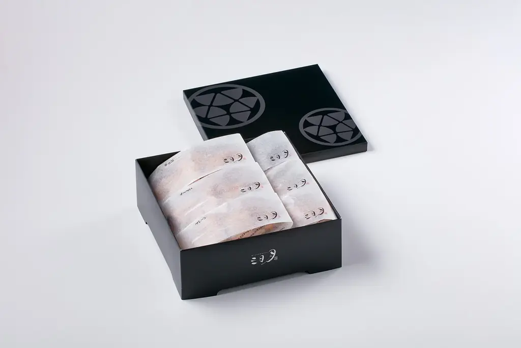 感謝や門出の想いを、手軽に贈れる新しいカタチへ。店舗で好評の「eギフトカード」を2026年3月2日より三日月屋オンラインショップで販売開始！ 画像 3