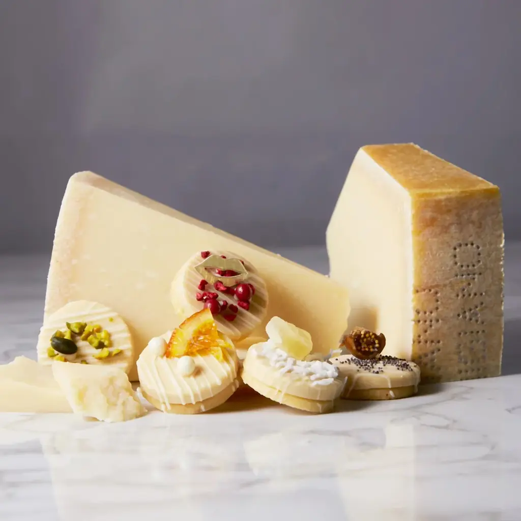 LOUANGE TOKYOの2026ホワイトデー新作、贈り物に最適なスイーツ