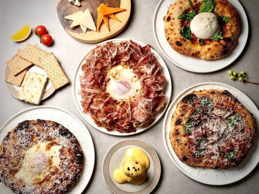 みなとみらいの新店oar、ピザとクラフトビールで地域密着