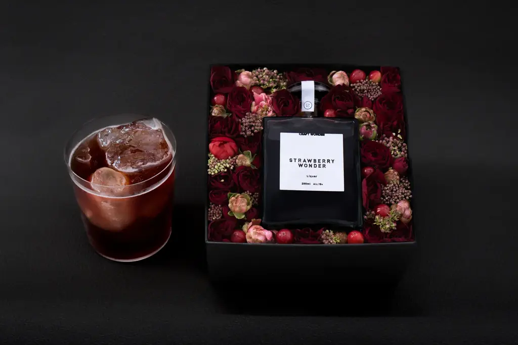 「Nicolai Bergmann Flowers & Design」×「CRAFT WONDER」コラボレーションギフトが3/13(金)から3日間限定でエストネーション大阪店にて発売 画像 2