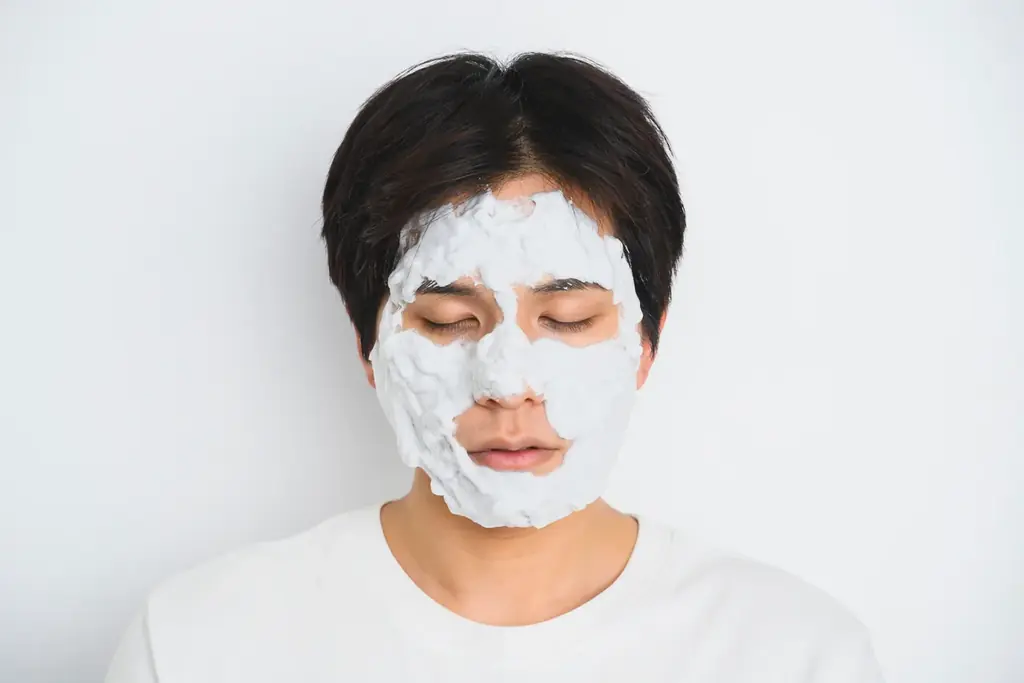 【ekam】新商品「アドバンスドホイップ洗顔」を3月3日発売。1本で“泡洗顔＋泡パック”の時短ケア。全国のロフトでも同日より展開開始。 画像 2