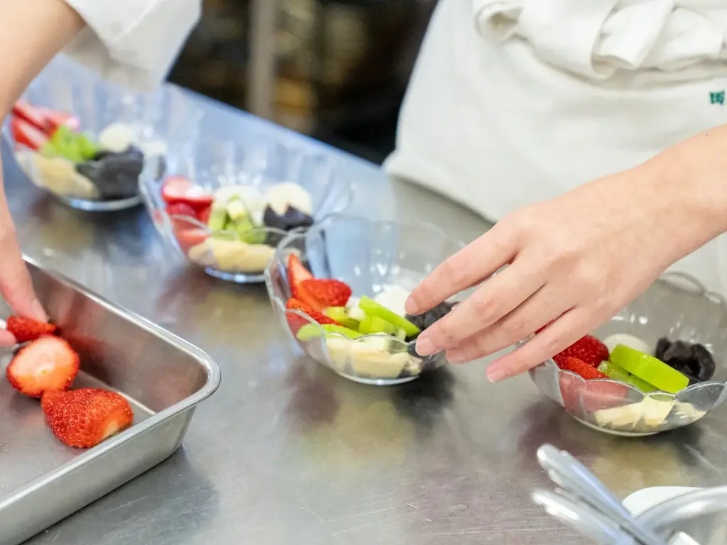 108件の応募から選ばれた、次世代の逸品が決定！山形学院高校×おふろcafé yusa「ゆさフルーツコンテスト」最優秀賞は『八朔のチーズタルト』に。2026年3月16日(月)より期間限定販売開始。 画像 3