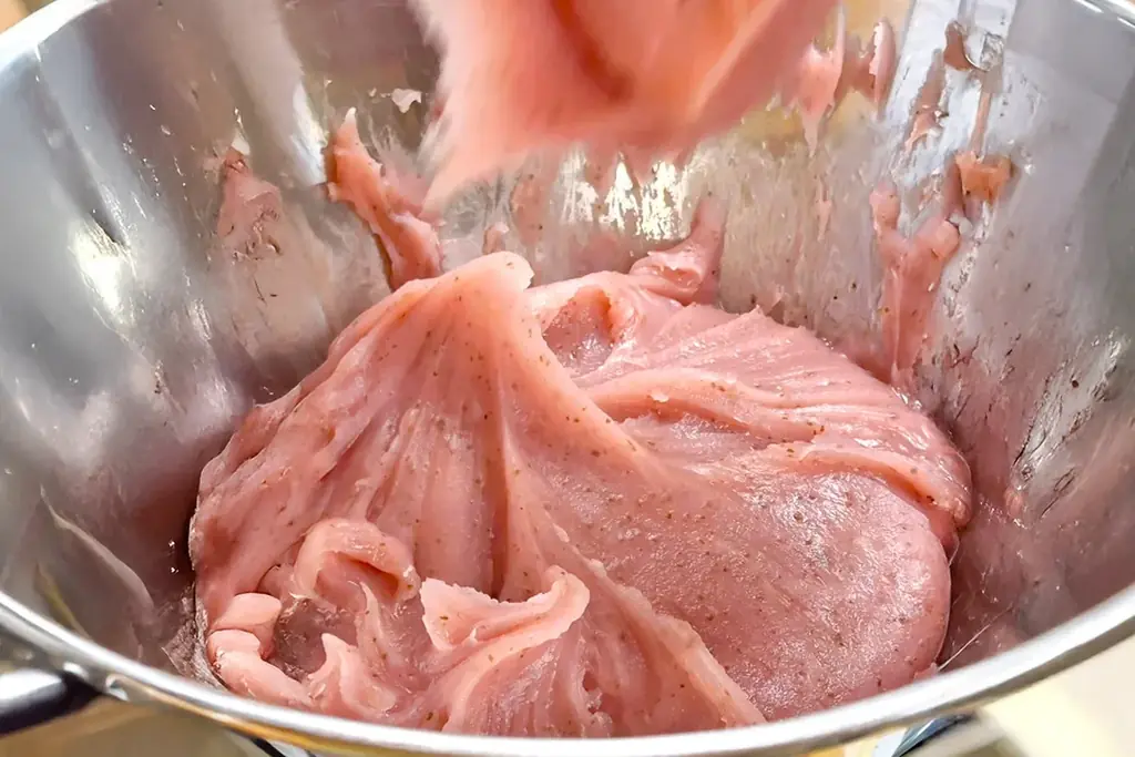 【圧倒的な桜の芳醇さ】桜葉名産地・静岡県産100％。“本物の桜”を味わう春限定「桜どら焼き」3/4登場 画像 9