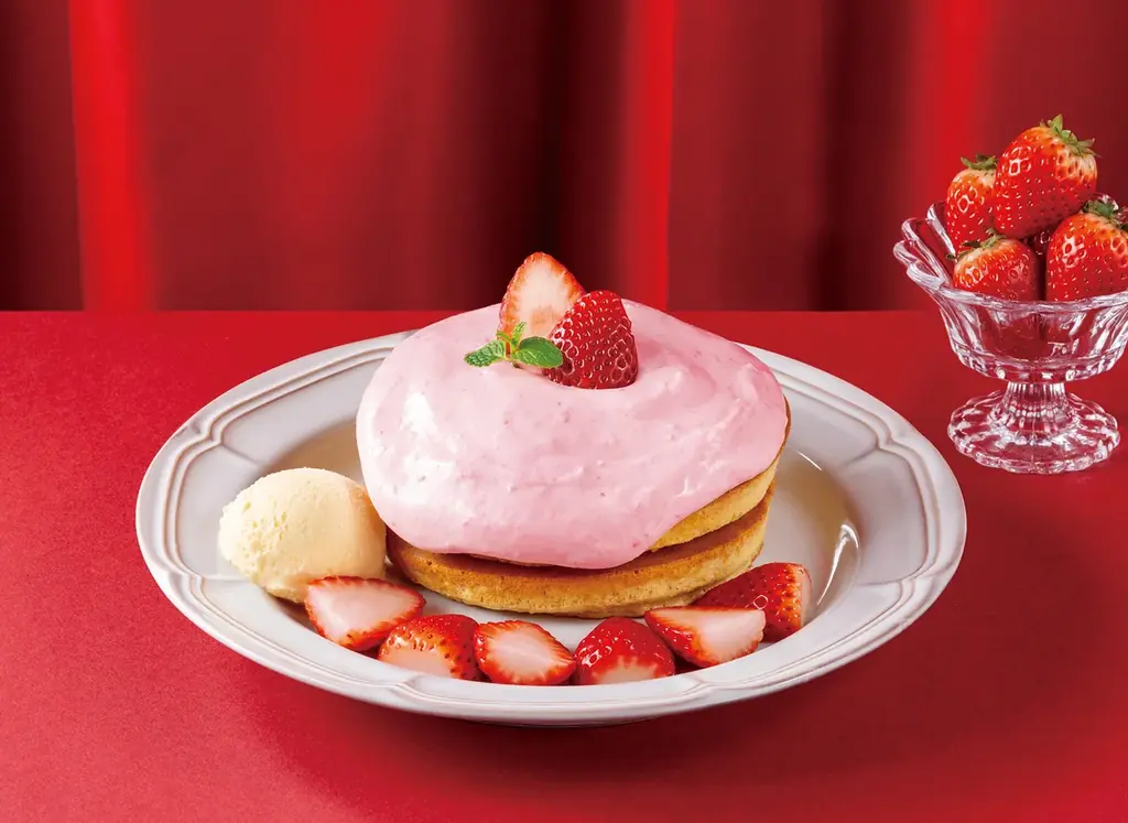 3/5発売｜苺ミルククリームの春限定ホットケーキ