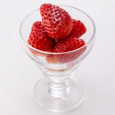 食後のデザートにちょうどいいサイズ感＆お値段♪旬のいちごを使ったスイーツが全品290円（税込319円）で登場！ 画像 5