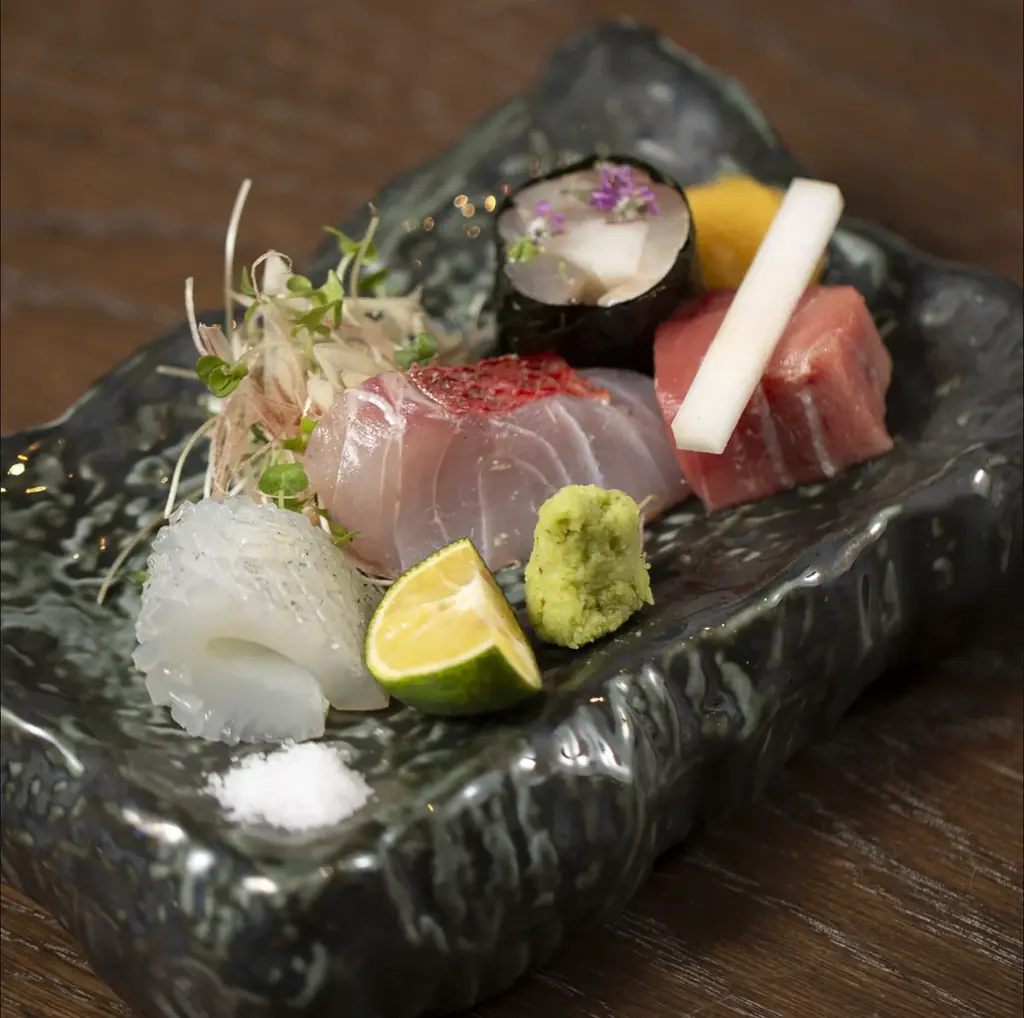 【2/16リニューアルオープン】錦糸町『錦糸町炭火成る』が“定額16,000円”の江戸前割烹へリニューアル！豊洲直送の炭火焼魚と土鍋飯、日本酒まで全て込みの新業態 「定額制割烹」へ。 画像 10