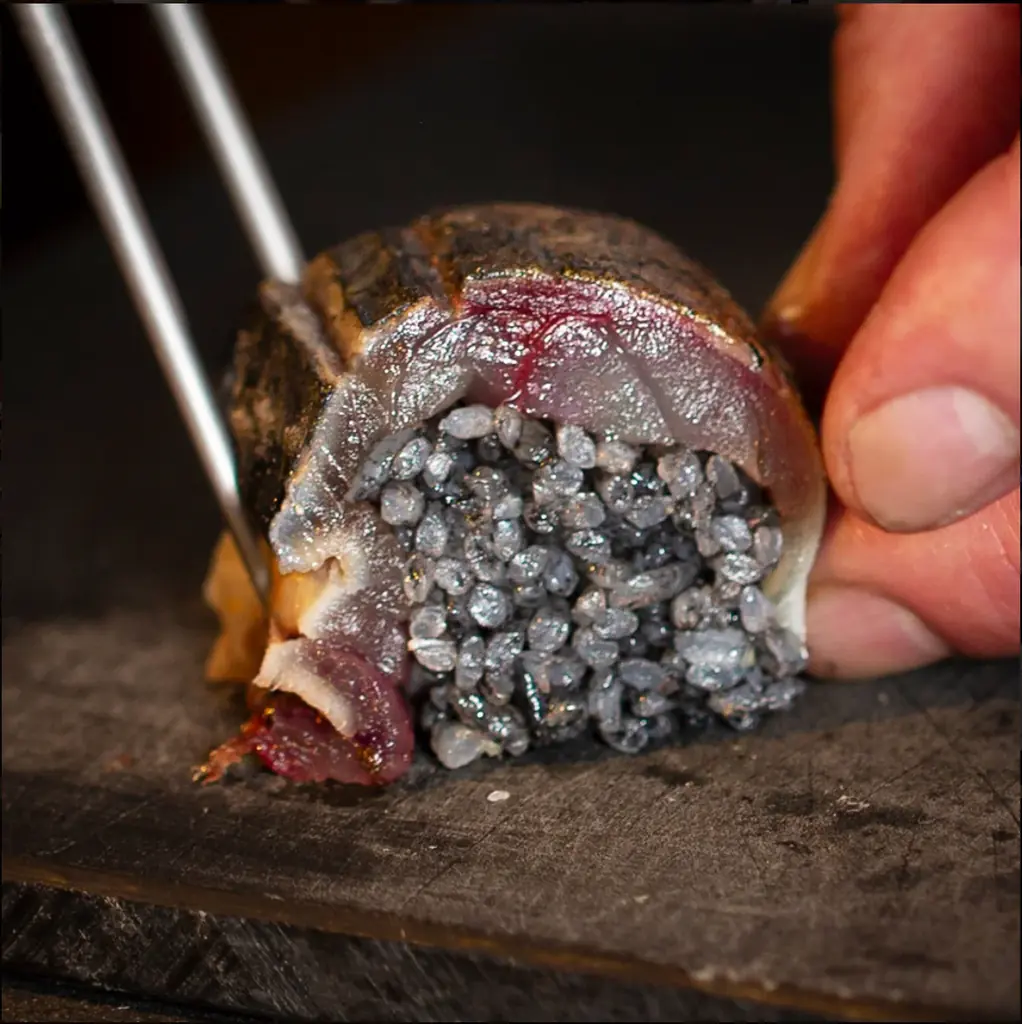 【2/16リニューアルオープン】錦糸町『錦糸町炭火成る』が“定額16,000円”の江戸前割烹へリニューアル！豊洲直送の炭火焼魚と土鍋飯、日本酒まで全て込みの新業態 「定額制割烹」へ。 画像 15