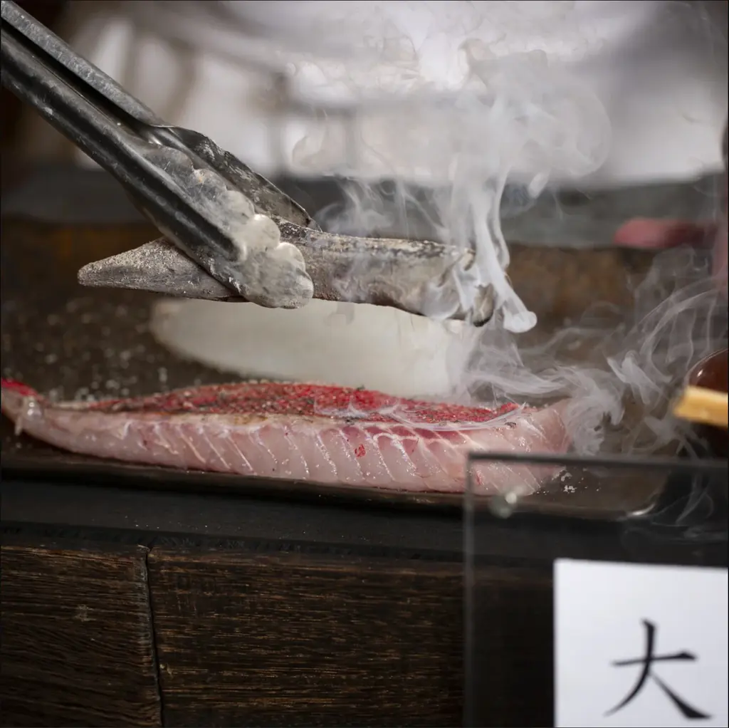 【2/16リニューアルオープン】錦糸町『錦糸町炭火成る』が“定額16,000円”の江戸前割烹へリニューアル！豊洲直送の炭火焼魚と土鍋飯、日本酒まで全て込みの新業態 「定額制割烹」へ。 画像 8