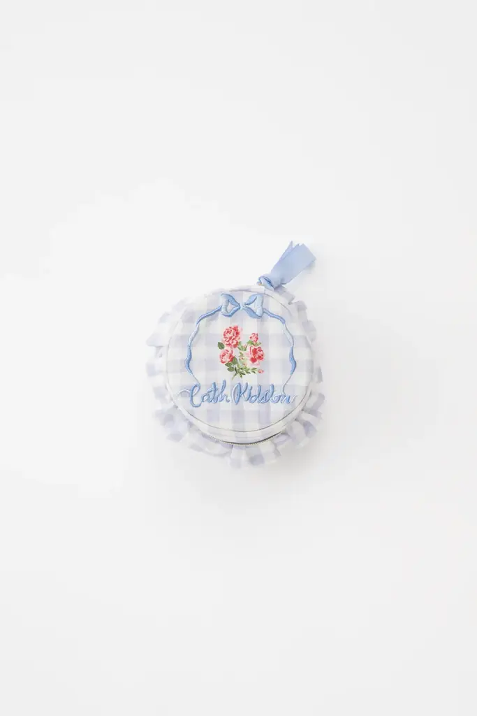 【Cath Kidston】テーマパーク好きインフルエンサー 中島姉妹とコラボレート。特別なアートのトランク風ポーチなど3月13日（金）発売！ 画像 17