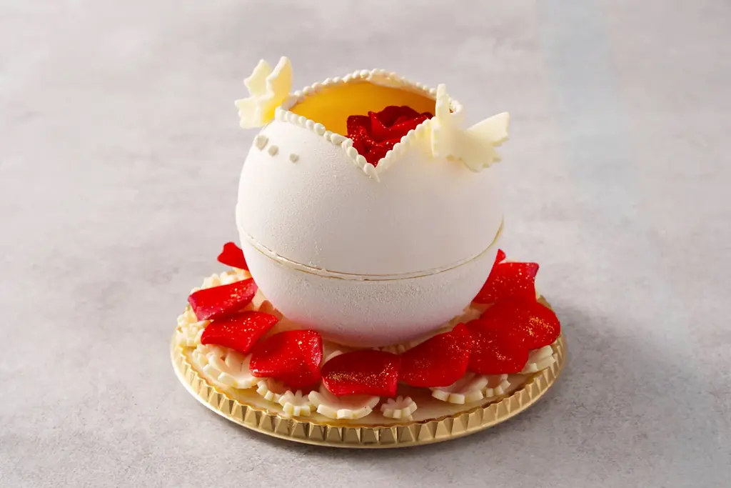 セルリアンタワー東急ホテルが贈る、深紅のバラに「愛情」を込めた10個限定の特別なスイートボックスが登場！ 画像 2