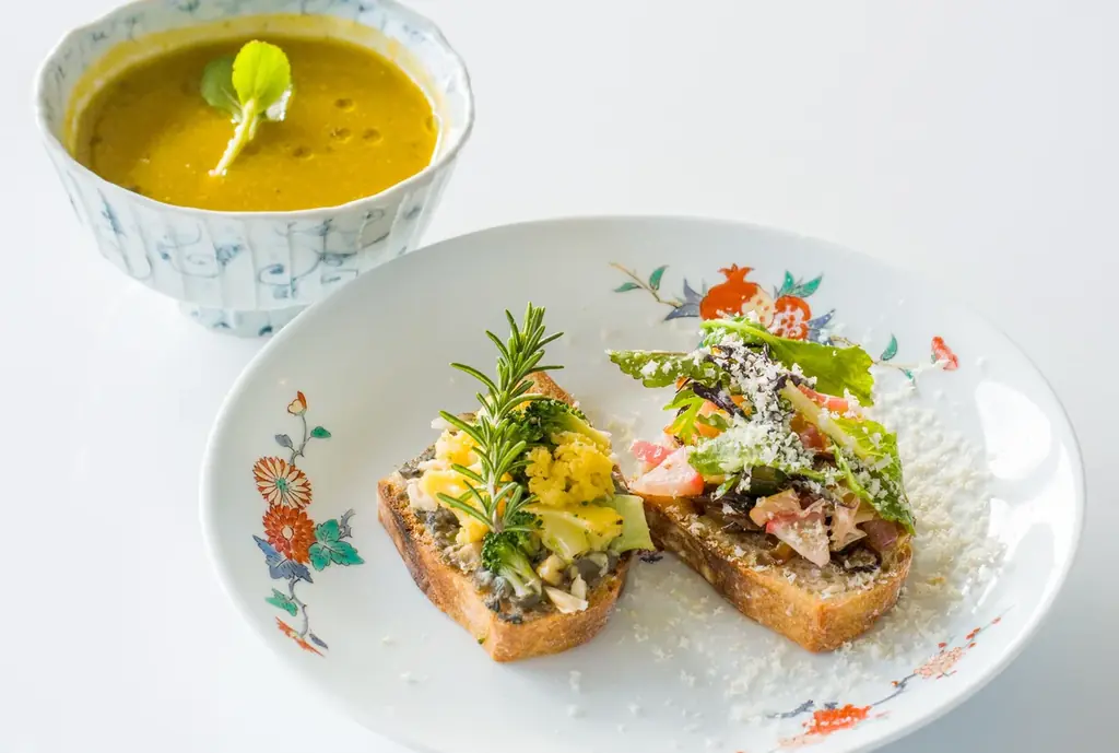 ブランチセット提供開始