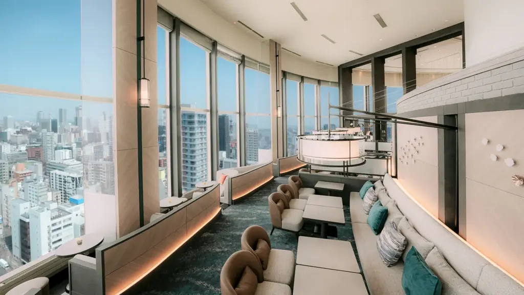 【札幌プリンスホテル】ご好評につき提供時間を拡大色濃くなる春を表現した朱苺（あけいちご）の世界 画像 2