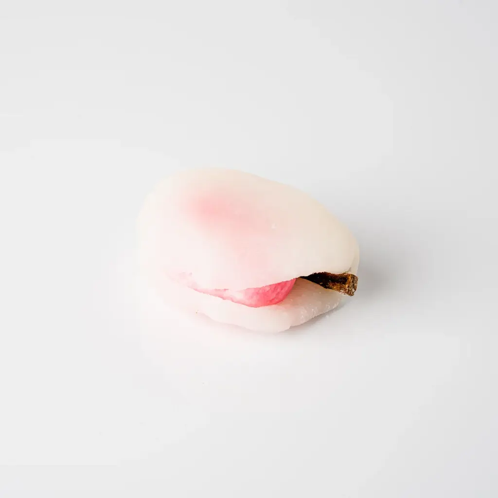 1607年創業「菓匠 桔梗屋織居」、嚥下食として安心して楽しめる和菓子「おかゆ大福」の月替わり新シリーズを発売開始 画像 12